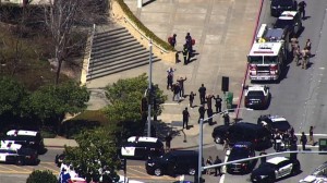 الولايات المتحدة .. مقتل 9 بينهم مسلح في إطلاق نار بكاليفورنيا