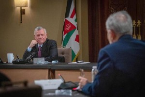 الملك: الحد من الفقر والبطالة يتطلب المزيد من الجهود .. والإصلاح لا يحتاج شعارات