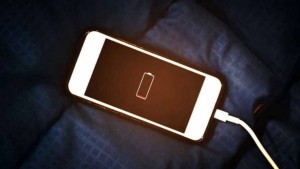 6 أخطاء تسبب انفجار هاتفك خلال الطقس الحار