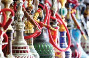 شاهد بالتفاصيل ... شروط تقديم الأرجيلة ومنع التدخين في الأماكن العامة