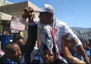 المئات يستقبلون أقدم أسير أردني في البقعة