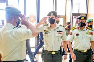 ولي العهد يرعى حفل تخريج دورة القيادة والأركان