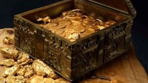 شقة الكنز في الزمالك .. من سيضعُ يده على التحف الثمينة؟