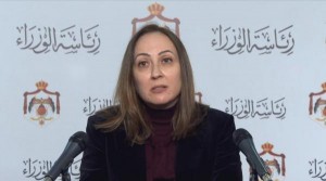 الوزيرة علي: مخزون السلع الاساسية يكفي لشهرين على الاقل ومنع تصديرها