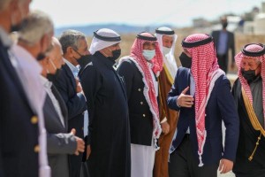 ولي العهد بمنزل الشيخ عطاالله السعيدات في البترا