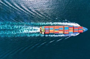 أسعار الشحن البحري تضاعفت 900% منذ ازمة كورونا