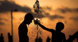 الجمعة .. أجواء حارة في كافة المناطق وتحذير من أشعة الشمس