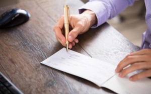 انخفاض قيمة الشيكات المعادة 35% خلال النصف الأول من 2021