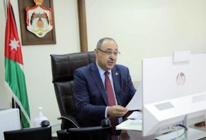 دودين عن التواصل الاجتماعي: بحاجة لتجذير الوعي