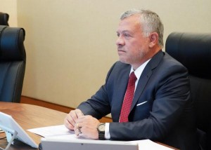 الملك في الأغوار الشمالية ويلتقي شخصيات ووجهاء اللواء