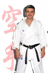 أبو العظام مبارك الحزام الأسود الدان الثامن