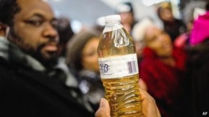 اميركا: تعويض بمئات ملايين الدولارات لضحايا تسمم بالمياه الملوثة