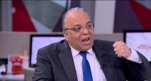 الحوارات: اخطاء الحكومة بالحفلات لا يبرر العزوف عن اللقاح والكمامة