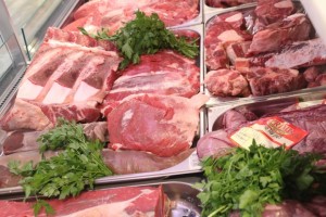 البلقاء: إيقاف عمل 19 ملحمة ومطعما بسبب التلاعب