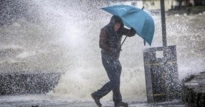 زخات من البرد الأربعاء القادم وتوضيح حول تساقط الثلوج