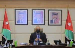 الخصاونة يقرر تمديد أمر الدفاع المتعلق بحبس المدين لنهاية حزيران 2022