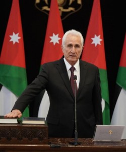 عويس: قد نلجأ للتعليم عن بعد خلال الفصل الدراسي الثاني وحريصون على تجنبه