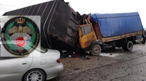 وفاة واصابة بتصادم شاحنتين على طريق المفرق الزرقاء