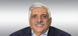 الأمن يوضح: لم يتم توقيف الإعلامي داوود كتاب وطُلب منه مراجعة مصدر طلبه