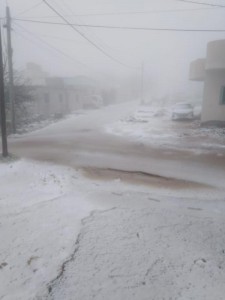 الخميس .. أمطار غزيرة وثلوج فوق المرتفعات