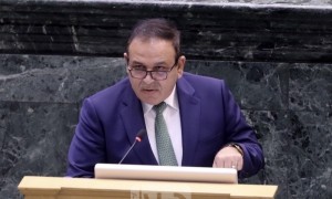 النائب السعودي:الحكومة تخالف قانون الدين العام وتنوي اقتراض ٦ مليار دينار