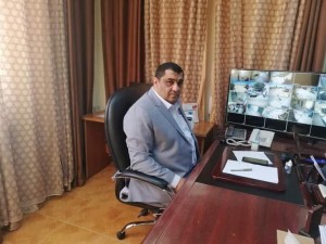 نحن خسرنا الدكتور نشأت مدير مستشفى فيصل الرصيفة