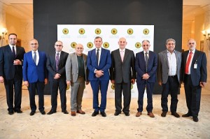 بالصور .... مستشفى الكندي يقيم حفل افطار رمضاني