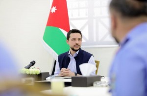 ولي العهد يزور قسم ترخيص شمال عمان