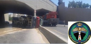 تحويل السير من جسر ابونصير باتجاه الشمال اثر تدهور "خلاط باطون"