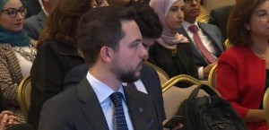 ولي العهد يشهد جلسة ضمن رؤية التحديث الاقتصادي