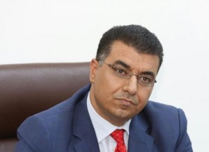 وزير الزراعة : 40 % نسبة الفساد في ملف الاعلاف