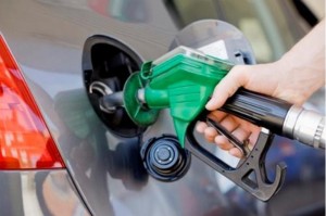 المواصفات تنفي دخول شحنة بنزين غير مطابقة