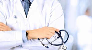 نظام الإقامة غير مدفوع الأجر.. مشكلة تواجه الأطباء بحاجة إلى حلول