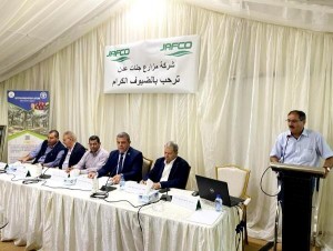 أ.د. الخوالدة في يوم حقلي لـ "الفاو والارينينا" : ضرورة تعزيز نظام الإنتاج المتكامل لنخيل التمر