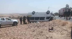 12 إصابة بحادث انقلاب حافلة ركاب بالمفرق