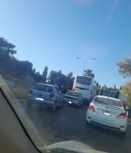 3 اصابات بحوادث سير وازدحامات مرورية مع بداية الدوام الرسمي