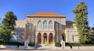 الديوان الملكي ينعى الملكة إليزابيث ويعلن الحداد 7 أيام