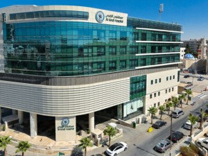 مستشفى الكندي : لا قيود على تعيين الكوادر الطبية والفنية والادارية فيما يخص اللباس