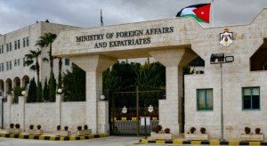 الخارجية: تواصل مستمر مع الجهات الأمنية والصحية المصرية لمتابعة حالة الفنان