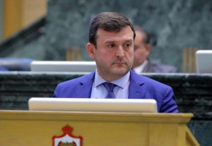 العمري: الحكومة مطالبة بتوفير وسائل دعم للأسر الأردنية