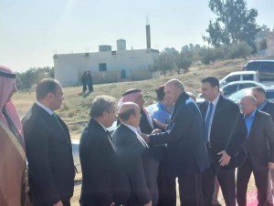 الفايز والصفدي في بيت عزاء الشهيد العقيد الدلابيح