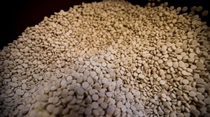 الجمارك تحبط محاولة تهريب (72.5) كغم من الكبتاغون المخدر