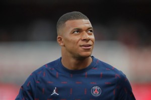 مبابي يشترط صفقتين قبل التوقيع لريال مدريد