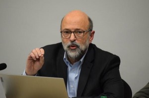 الرزاز: نريد مصنعا للقيادات المحلية