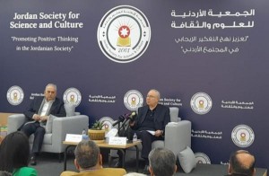 ابوالراغب: أمريكا لم تدخل بلدا إلا وتركته مدمرا