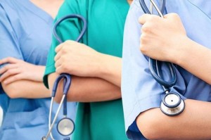 بعد رصد تجاوزات بامتحان مزاولة التمريض.. توصية بحرمان 3 طلاب لمدة سنة