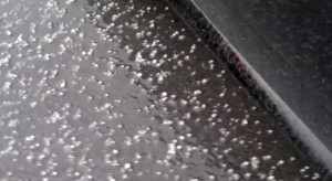 تساقط للبَرَد في مناطق شمال العاصمة عمان