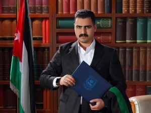 عبد الرحمن ياسر العدوان يهنئ ابن العم ..بكر أحمد العدوان بمناسبة تخرجة من جامعة عمان الاهلية