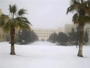 بالأسماء...جامعات تعلق دوامها الأربعاء