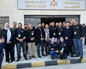 ولي العهد يؤكد ضرورة تعميم تجربة مركز الخدمات الحكومية على المحافظات